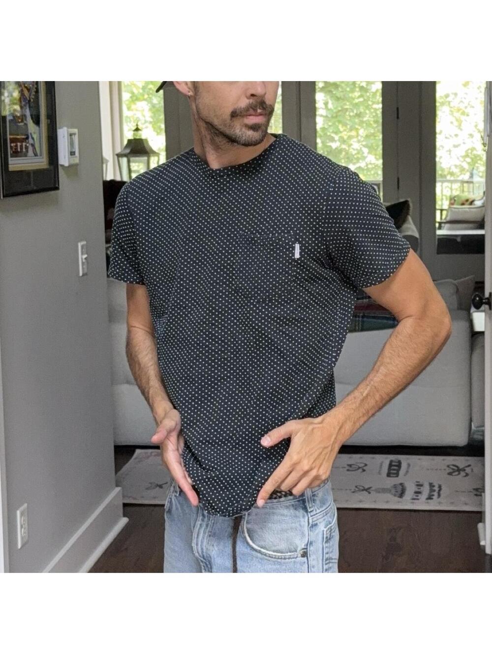 ⚫ Peter Werth London Textured Polka Dot Pocket Tee Medium
